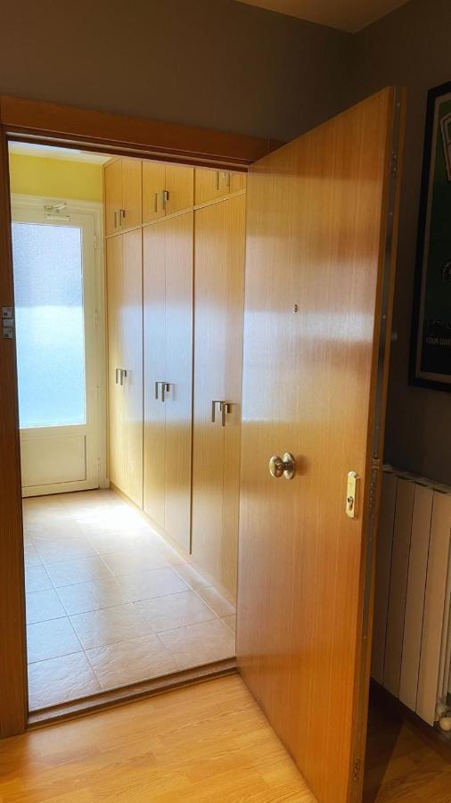 Urban apartment en Basauri con WIFI Exterior foto
